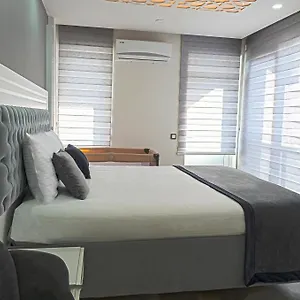 Mira Otel