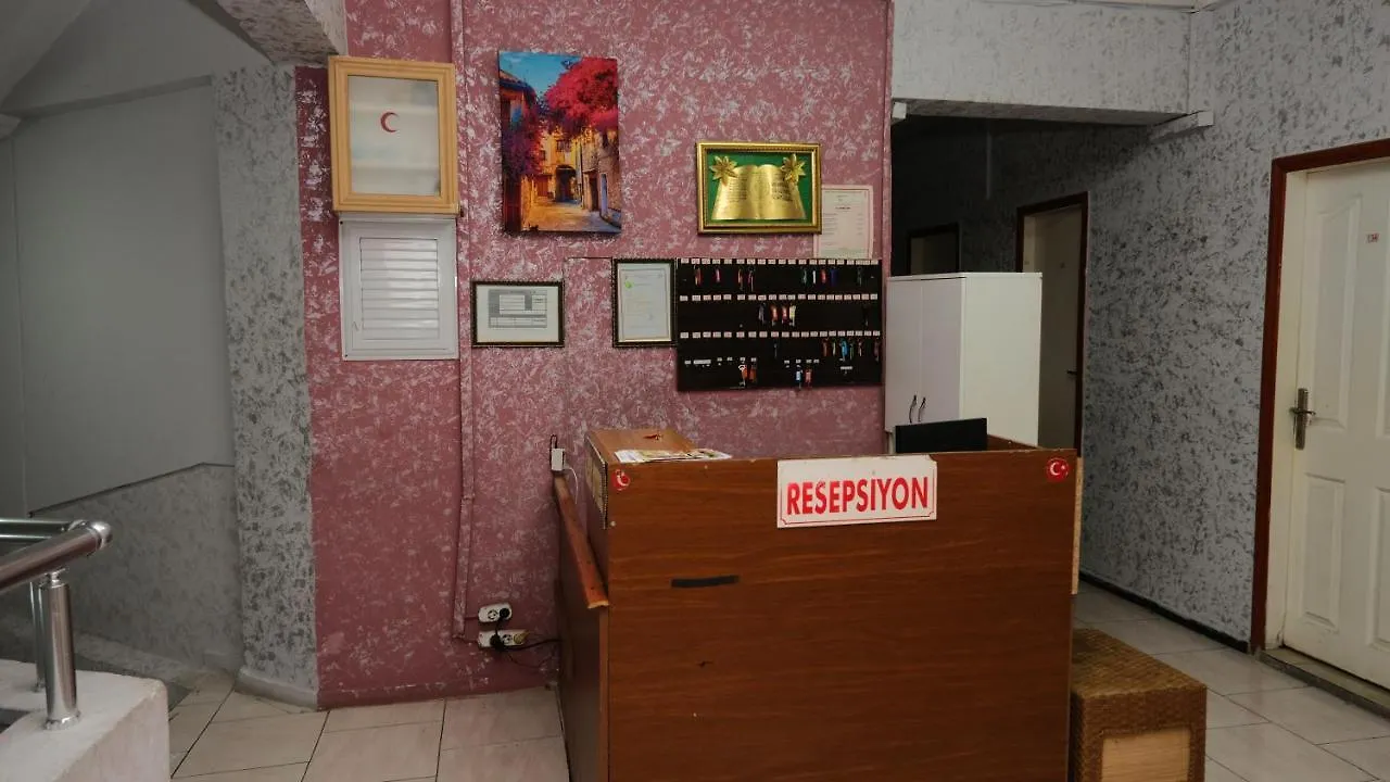 Aziz Pansiyon 3 Анталья 3*,  Турция